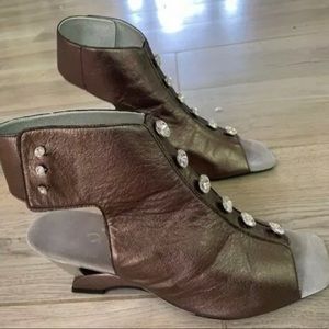 Onex Women's Ankle Sandals Pewter With Crystal